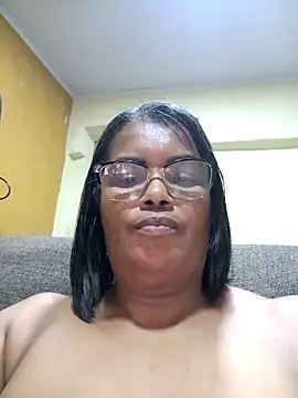 Pessoa54 online show from 12/21/25, 03:24