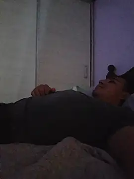 Rueditasss online show from 12/16/25, 07:08