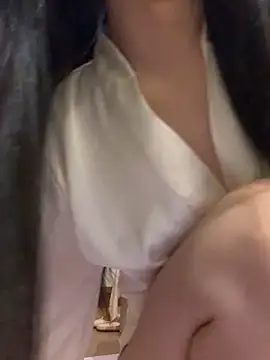 anqi6376 online show from 04/02/26, 07:44