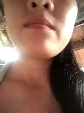 Snapshot of Spring-mky chatting on 11/04/25, 03:16 Spring-mky online show from 11/04/25, 03:16