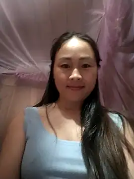 Snapshot of Spring-mky chatting on 11/04/25, 03:33 Spring-mky online show from 11/04/25, 03:33