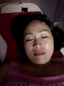 Snapshot of Spring-mky chatting on 11/29/25, 09:51 Spring-mky online show from 11/29/25, 09:51