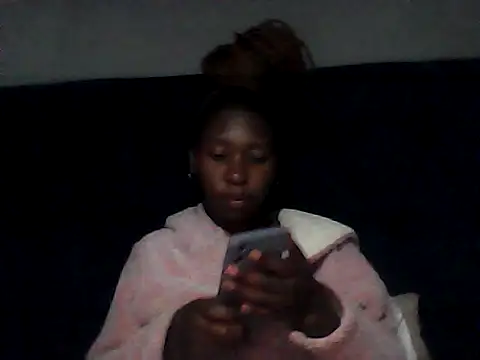 sexysmalldaily04 online show from 10/25/25, 07:08