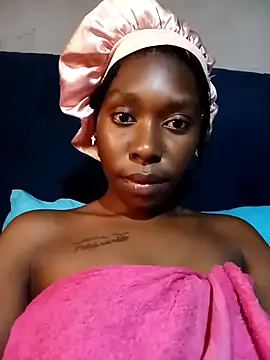 sexysmalldaily04 online show from 11/24/25, 07:30