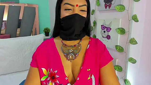 Snapshot of Iniya_Parul chatting on 05/21/26, 01:51 Iniya Parul online show from 05/21/26, 01:51