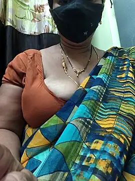 hot-telugu-queen online show from 11/18/25, 05:45