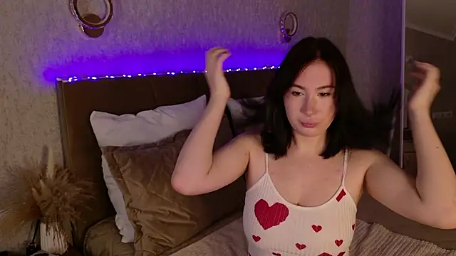 Snapshot of Busty_Lina chatting on 10/16/25, 05:41 Busty Lina online show from 10/16/25, 05:41