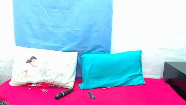 DaisyGirlxx online show from 03/23/26, 08:51