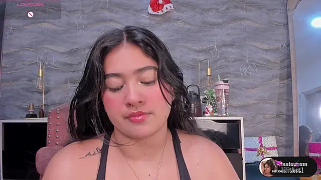 lilithst  online show from 01/08/26, 07:16