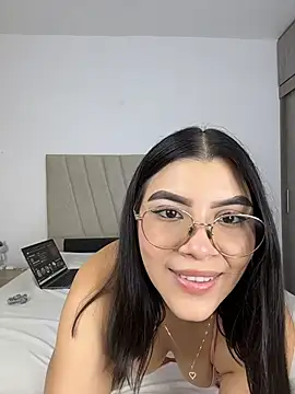 Julietalcl online show from 02/19/26, 11:01