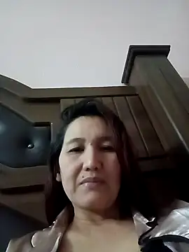 Bigtitsass81 online show from 10/16/25, 01:01