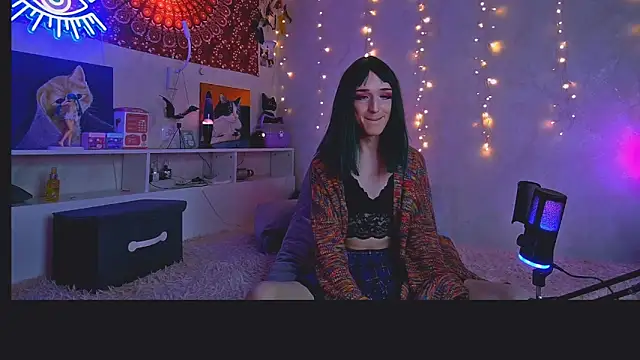 Snapshot of whoalexxa chatting on 11/08/25, 06:40 whoalexxa online show from 11/08/25, 06:40