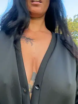 DarkestDreamxox online show from 06/19/26, 05:01