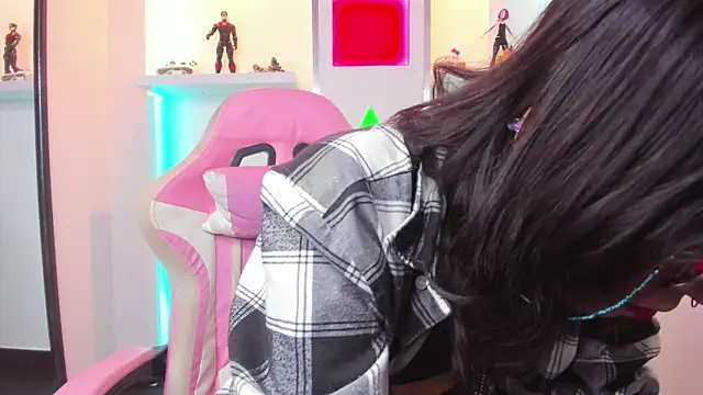 Lullaby Charade online show from 11/05/25, 12:05