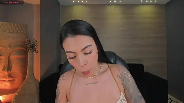 ChristineFord  online show from 07/14/26, 12:33