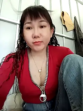 Ana-love2025 online show from 10/26/25, 01:55