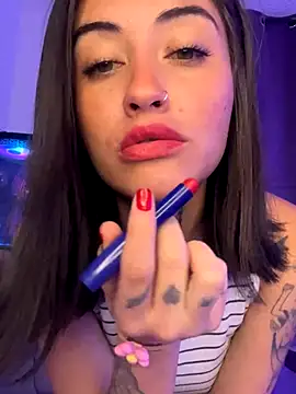 Snapshot of Maiaaa_11 chatting on 10/29/25, 03:09 Maiaaa 11 online show from 10/29/25, 03:09