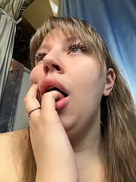 Anna Lov  online show from 03/12/26, 01:12