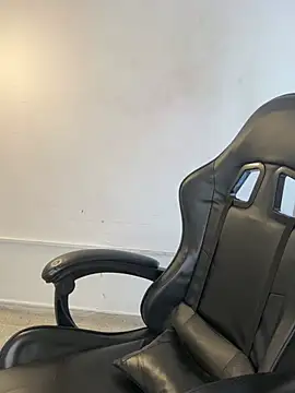 Snapshot of _Bella_7 chatting on 03/01/26, 02:46 Bella 7 online show from 03/01/26, 02:46