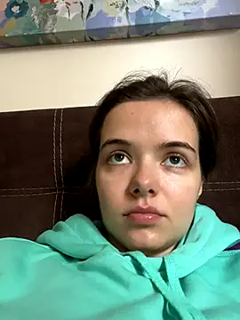 Snapshot of AForgottenElf chatting on 10/21/25, 10:49 AForgottenElf online show from 10/21/25, 10:49