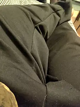 Italianstyle79 online show from 11/26/25, 04:41