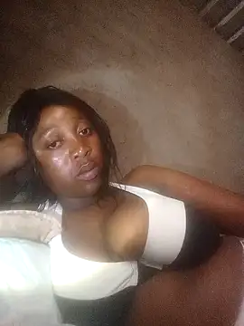 Bretbooty23 online show from 12/15/25, 09:24