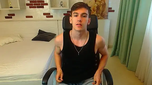 Snapshot of BradyFlint chatting on 11/05/25, 11:21 BradyFlint online show from 11/05/25, 11:21