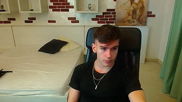 Snapshot of BradyFlint chatting on 11/29/25, 08:39 BradyFlint online show from 11/29/25, 08:39