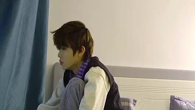 Snapshot of Stuffy-111 chatting on 02/01/26, 10:52 Stuffy-111 online show from 02/01/26, 10:52