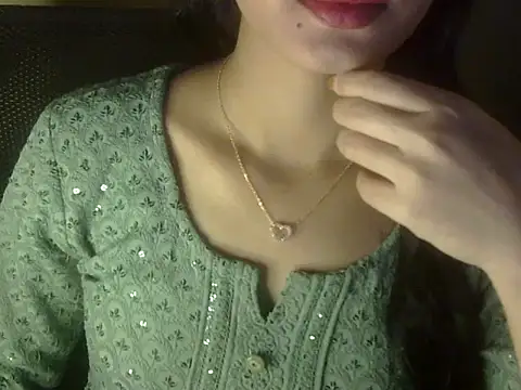 Shezi N online show from 02/17/26, 03:08