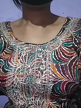 Snapshot of sardarni_001 chatting on 10/17/25, 07:22 sardarni 001 online show from 10/17/25, 07:22