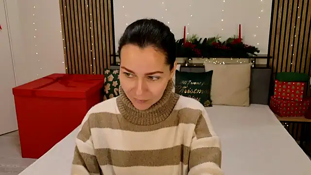 Snapshot of DitaNoir chatting on 12/16/25, 07:02 DitaNoir online show from 12/16/25, 07:02