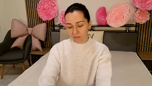 Snapshot of DitaNoir chatting on 02/20/26, 07:10 DitaNoir online show from 02/20/26, 07:10