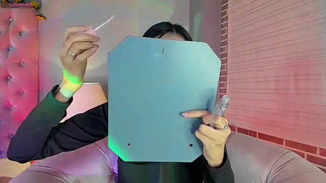 TanyaBello online show from 03/20/26, 04:39