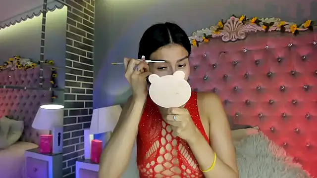 Snapshot of TanyaBello chatting on 06/21/26, 04:04 TanyaBello online show from 06/21/26, 04:04