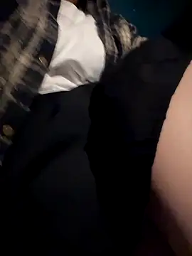 Snapshot of Alice9988 chatting on 10/20/25, 08:04 Alice9988 online show from 10/20/25, 08:04