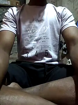 Snapshot of princejmp1973 chatting on 11/15/25, 04:03 princejmp1973 online show from 11/15/25, 04:03