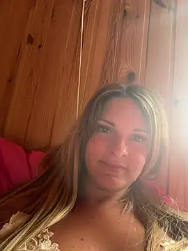 kinkysarahx online show from 07/19/26, 08:40