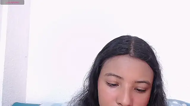 Snapshot of Zoe_Rider chatting on 10/25/25, 12:45 Zoe Rider online show from 10/25/25, 12:45