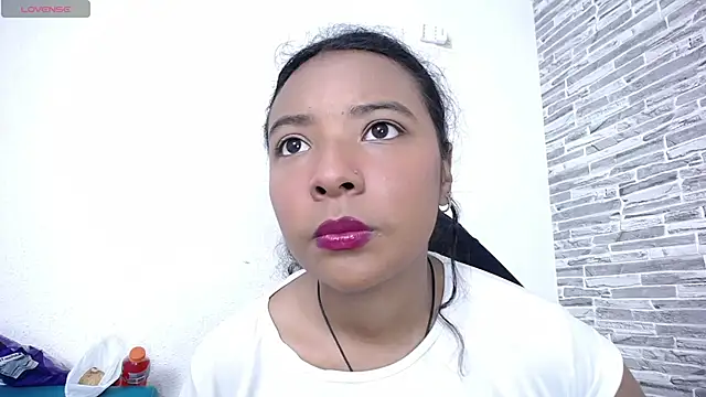 Snapshot of Zoe_Rider chatting on 11/07/25, 12:38 Zoe Rider online show from 11/07/25, 12:38