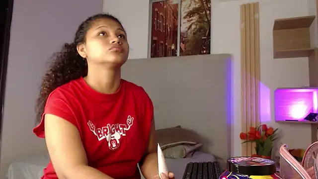 miel alisha online show from 02/07/26, 12:53