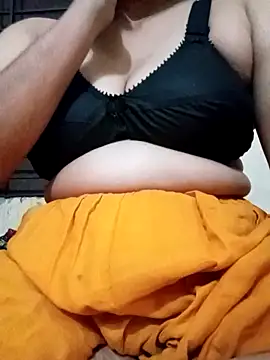 Snapshot of Disha_Nur chatting on 10/31/25, 05:58 Disha Nur online show from 10/31/25, 05:58