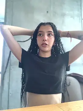 MiaaCute- online show from 11/03/25, 09:48