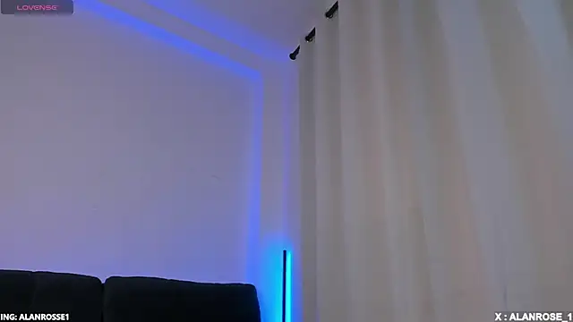 Snapshot of AlanRose01 chatting on 11/01/25, 07:27 AlanRose01 online show from 11/01/25, 07:27