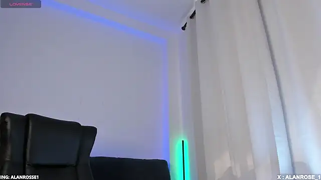 Snapshot of AlanRose01 chatting on 11/02/25, 02:30 AlanRose01 online show from 11/02/25, 02:30