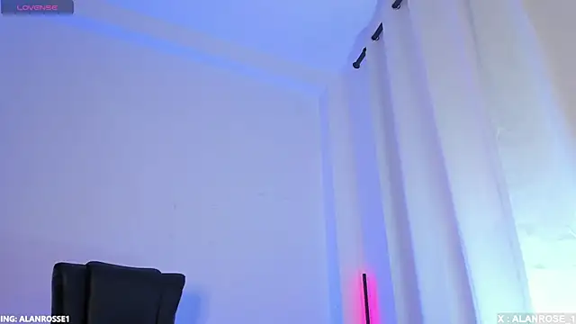 Snapshot of AlanRose01 chatting on 11/10/25, 01:32 AlanRose01 online show from 11/10/25, 01:32