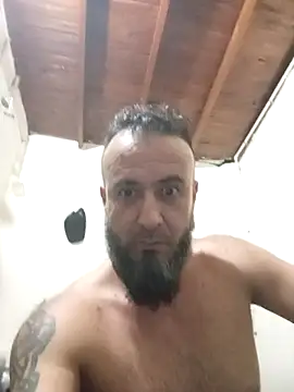 Snapshot of barbas880914 chatting on 11/11/25, 05:40 barbas880914 online show from 11/11/25, 05:40