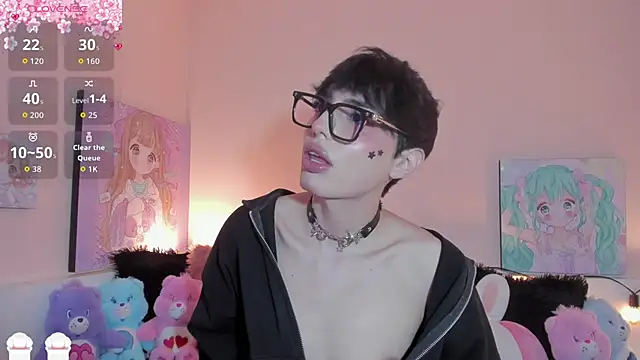 Strawberry Kitty  online show from 02/22/26, 04:13