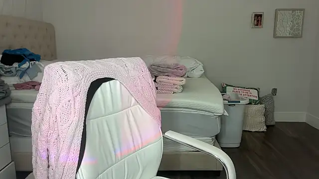 Amberjayxox0 online show from 04/02/26, 01:58