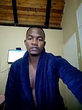 Snapshot of sgid8192 chatting on 10/19/25, 08:42 sgid8192 online show from 10/19/25, 08:42